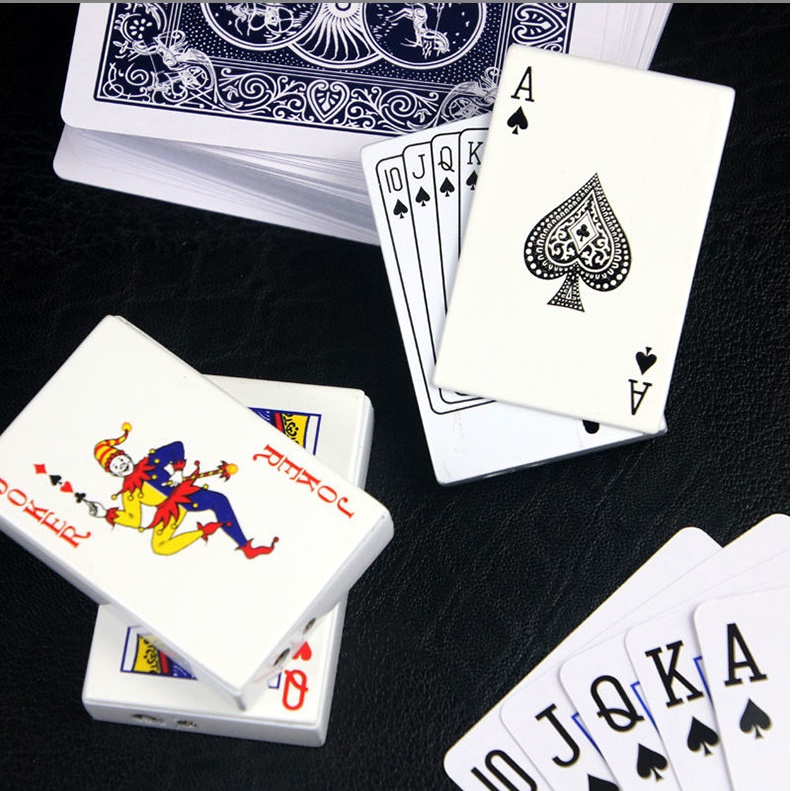 Poker Card Metal Windproof Straight Forward Creative Personalized Lighter - Image 10