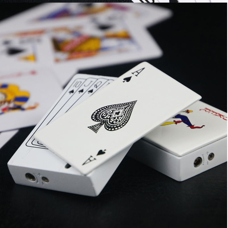 Poker Card Metal Windproof Straight Forward Creative Personalized Lighter - Image 2